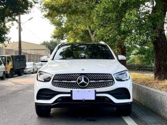 2022年 賓士 BENZ GLC 300 SUV 2.0L 2022年 賓士 BENZ GLC 300 SUV 2.0L